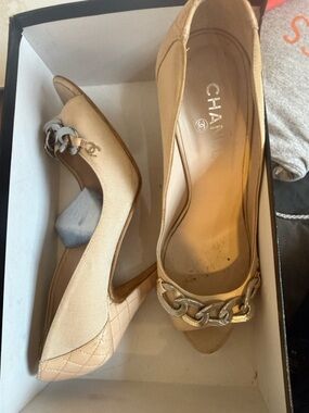 CHANEL Beige Quilted Chain-Trim Peep-Toe Heels